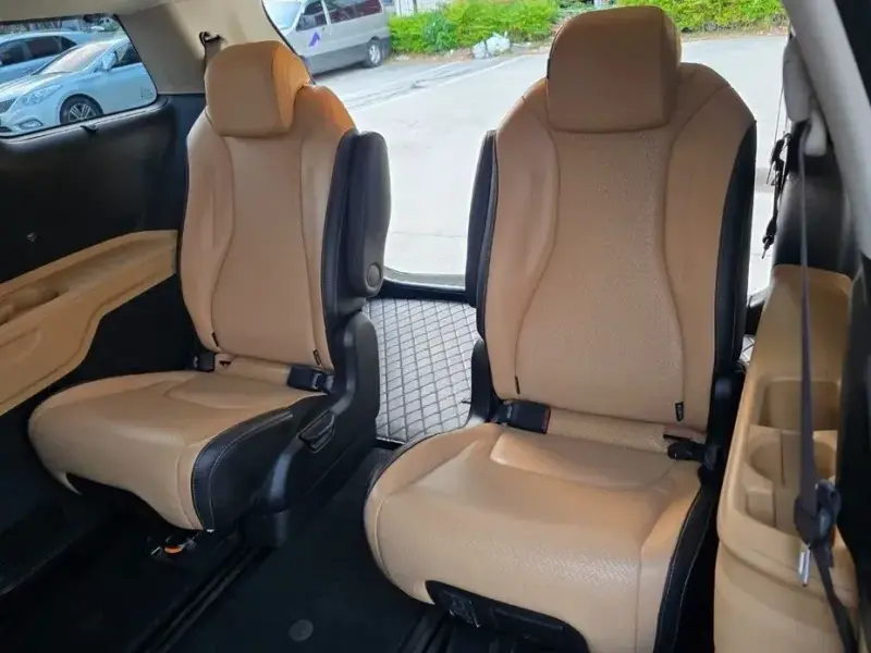 2023 Kia Carnival с пробегом 46 356 км