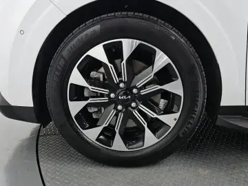 2021 Kia Carnival с пробегом 110 541 км