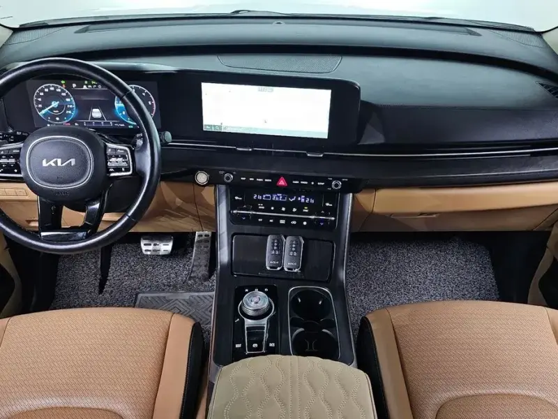 2021 Kia Carnival с пробегом 110 541 км