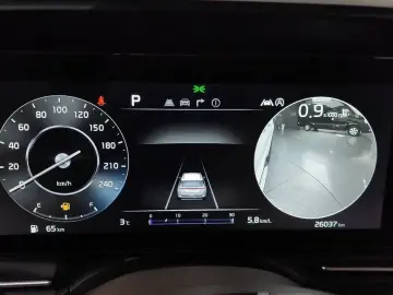 2023 Kia Carnival с пробегом 26 037 км