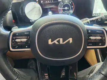2022 Kia Carnival с пробегом 138 379 км