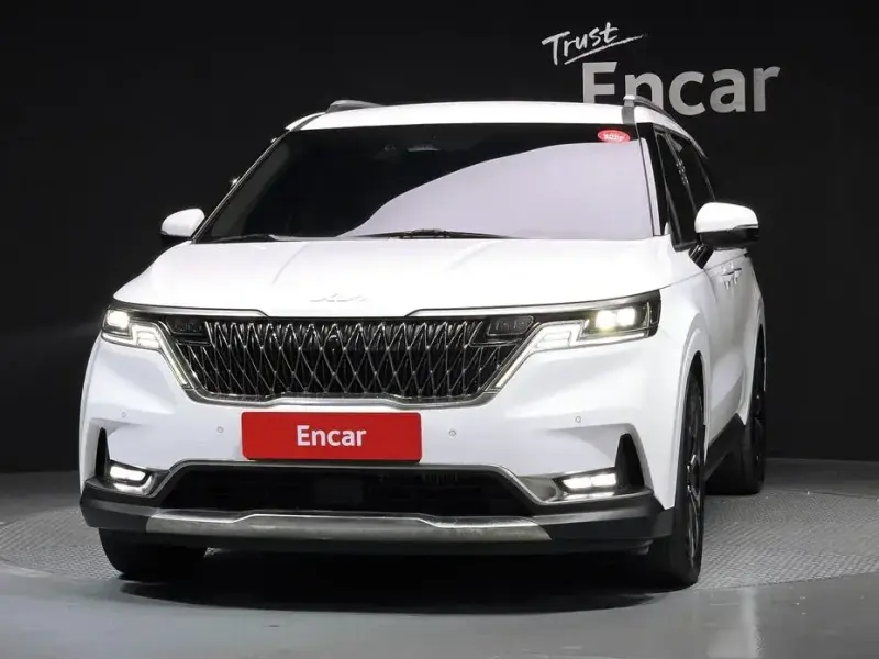 2022 Kia Carnival с пробегом 107 190 км