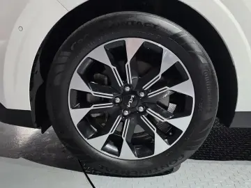 2022 Kia Carnival с пробегом 107 190 км