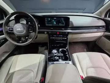 2022 Kia Carnival с пробегом 107 190 км