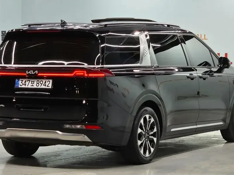 2021 Kia Carnival с пробегом 82 994 км