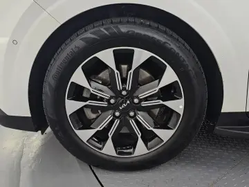 2022 Kia Carnival с пробегом 73 221 км