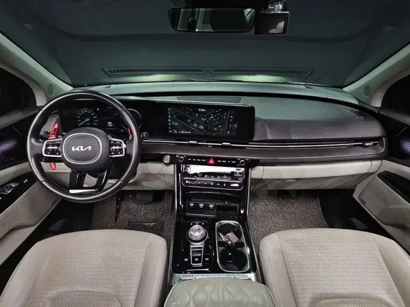 2022 Kia Carnival с пробегом 137 662 км