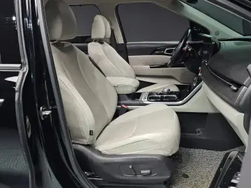 2022 Kia Carnival с пробегом 137 662 км