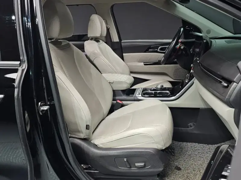 2022 Kia Carnival с пробегом 137 662 км