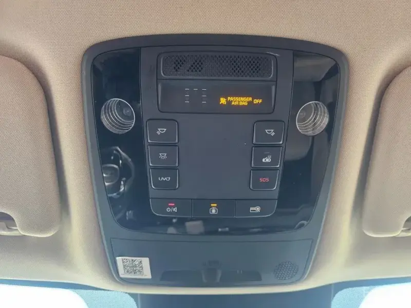 2021 Kia Carnival с пробегом 100 030 км