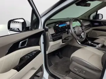 2021 Kia Carnival с пробегом 47 825 км