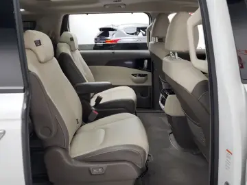 2021 Kia Carnival с пробегом 47 825 км