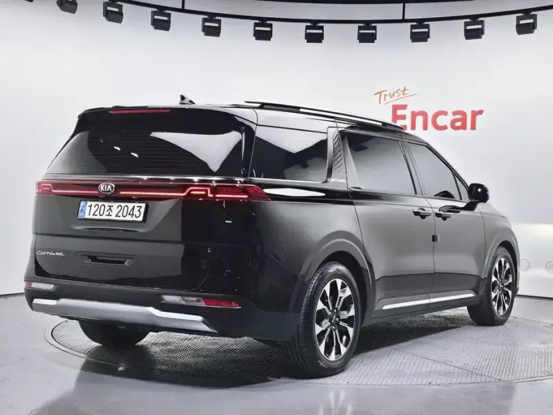 2021 Kia Carnival с пробегом 101 903 км