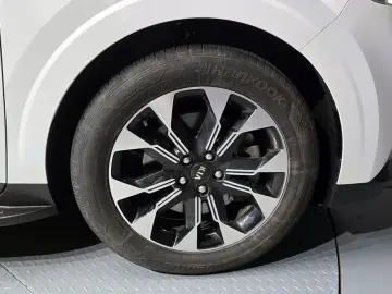 2021 Kia Carnival с пробегом 43 833 км
