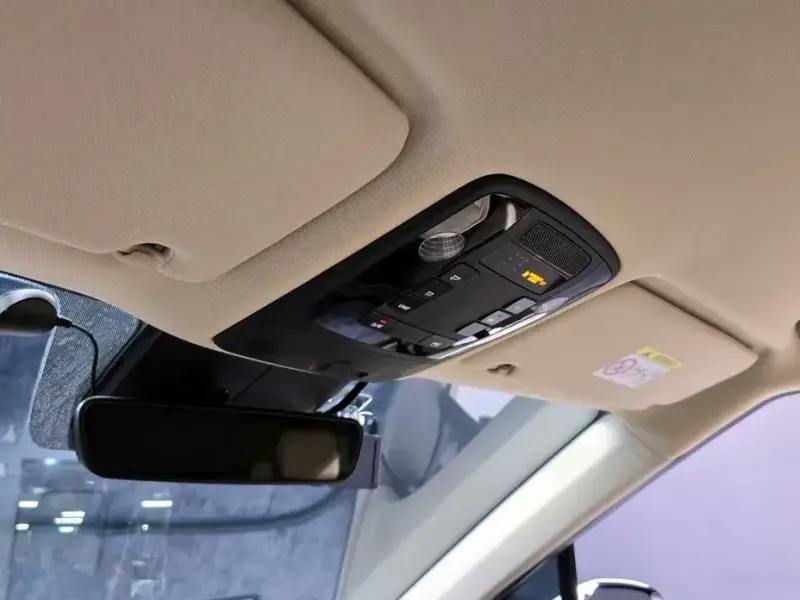 2021 Kia Carnival с пробегом 43 833 км