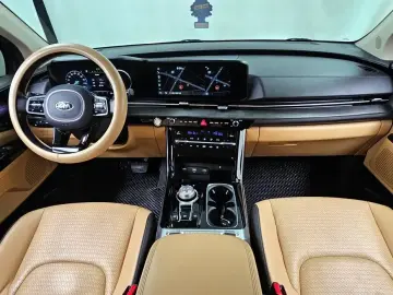 2021 Kia Carnival с пробегом 129 231 км