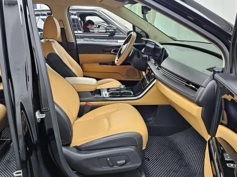2021 Kia Carnival с пробегом 129 231 км