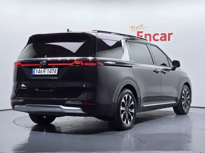 2021 Kia Carnival с пробегом 36 793 км