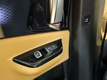 2021 Kia Carnival с пробегом 129 231 км