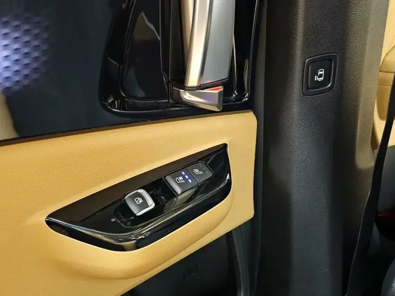 2021 Kia Carnival с пробегом 129 231 км
