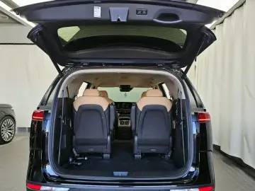 2021 Kia Carnival с пробегом 129 231 км