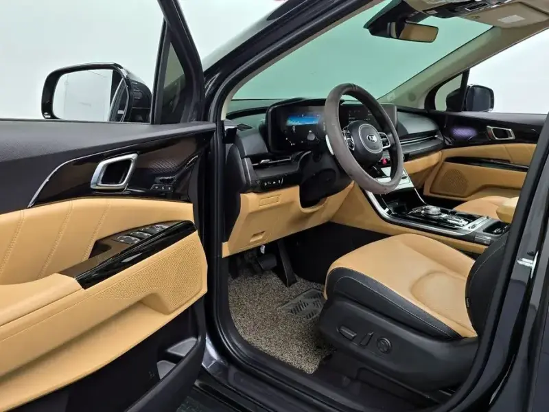 2021 Kia Carnival с пробегом 36 793 км