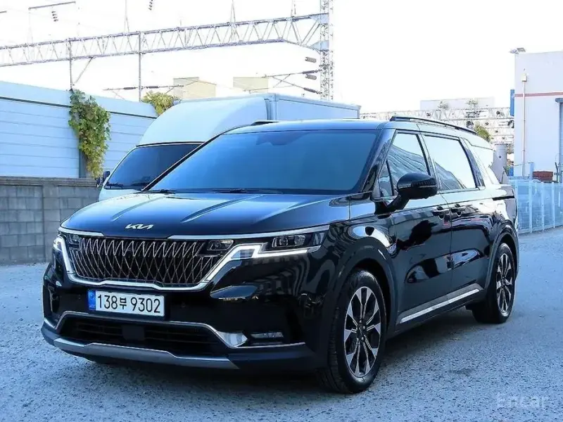 2022 Kia Carnival с пробегом 55 951 км
