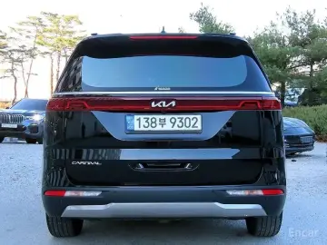 2022 Kia Carnival с пробегом 55 951 км
