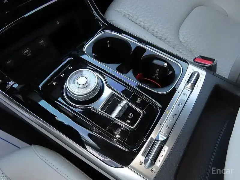 2022 Kia Carnival с пробегом 55 951 км