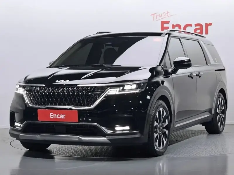 2022 Kia Carnival с пробегом 48 544 км