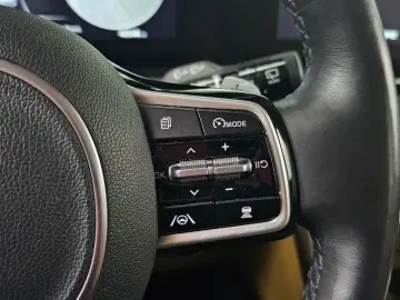 2022 Kia Carnival с пробегом 48 544 км