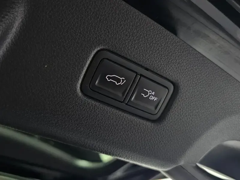 2022 Kia Carnival с пробегом 48 544 км