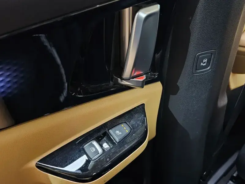 2022 Kia Carnival с пробегом 48 544 км