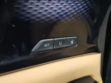 2022 Kia Carnival с пробегом 48 544 км