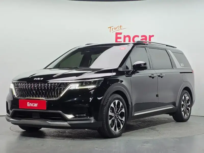 2022 Kia Carnival с пробегом 78 354 км