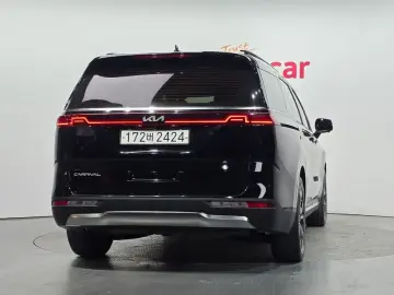 2022 Kia Carnival с пробегом 78 354 км