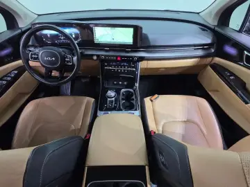 2022 Kia Carnival с пробегом 78 354 км