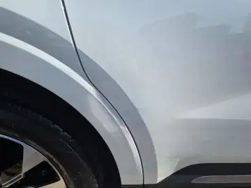 2023 Kia Carnival с пробегом 16 000 км