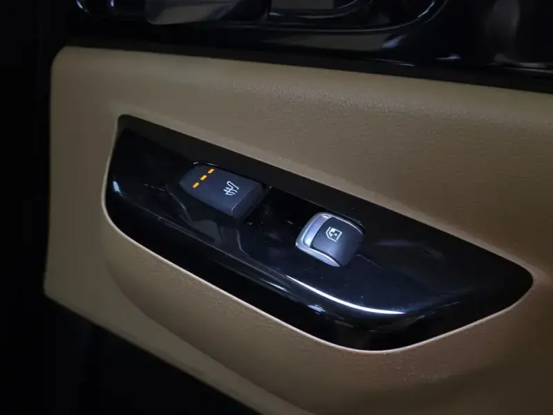 2022 Kia Carnival с пробегом 78 354 км