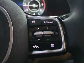 2021 Kia Carnival с пробегом 96 000 км