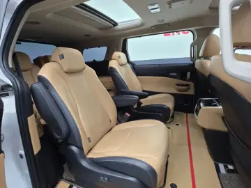 2021 Kia Carnival с пробегом 96 000 км
