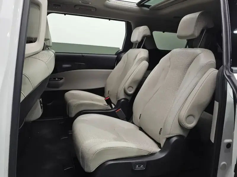 2021 Kia Carnival с пробегом 138 707 км