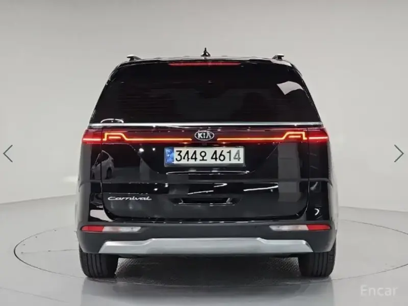 2021 Kia Carnival с пробегом 41 850 км