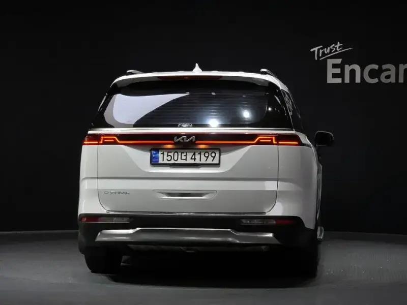 2022 Kia Carnival с пробегом 131 033 км