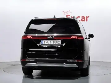 2022 Kia Carnival с пробегом 62 981 км