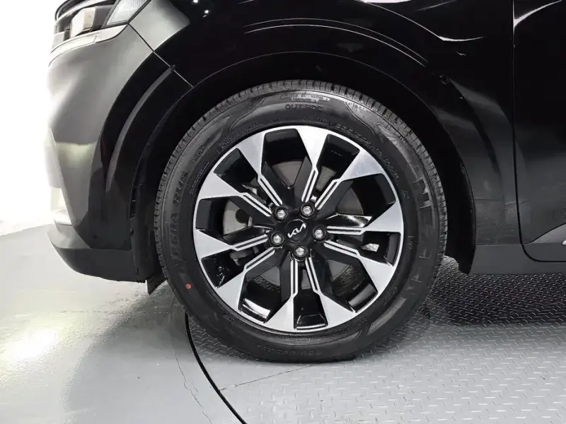 2022 Kia Carnival с пробегом 62 981 км