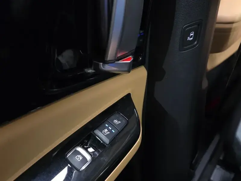 2022 Kia Carnival с пробегом 62 981 км