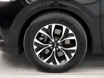 2023 Kia Carnival с пробегом 62 244 км