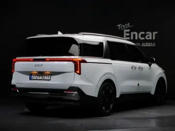 2024 Kia Carnival с пробегом 31 291 км