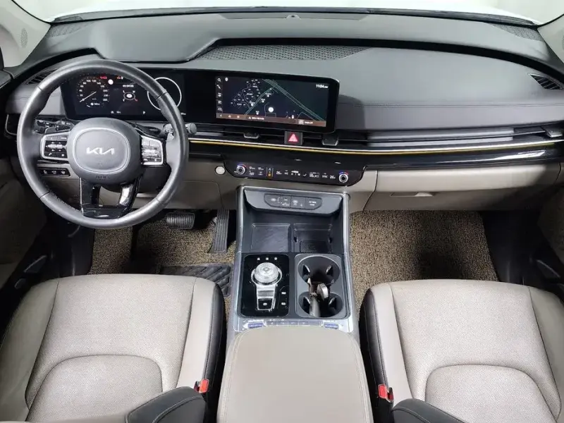 2024 Kia Carnival с пробегом 31 291 км